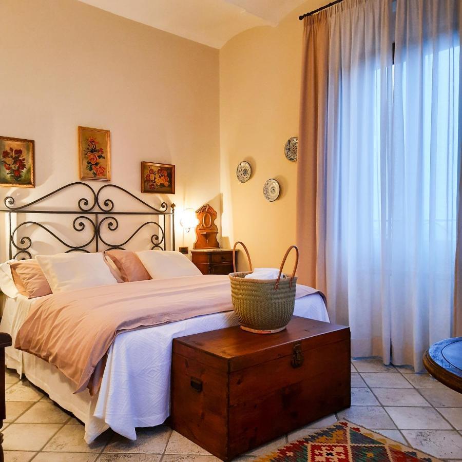 Boutique Hotel Fox'S Inn San Giustino Valdarno Bagian luar foto