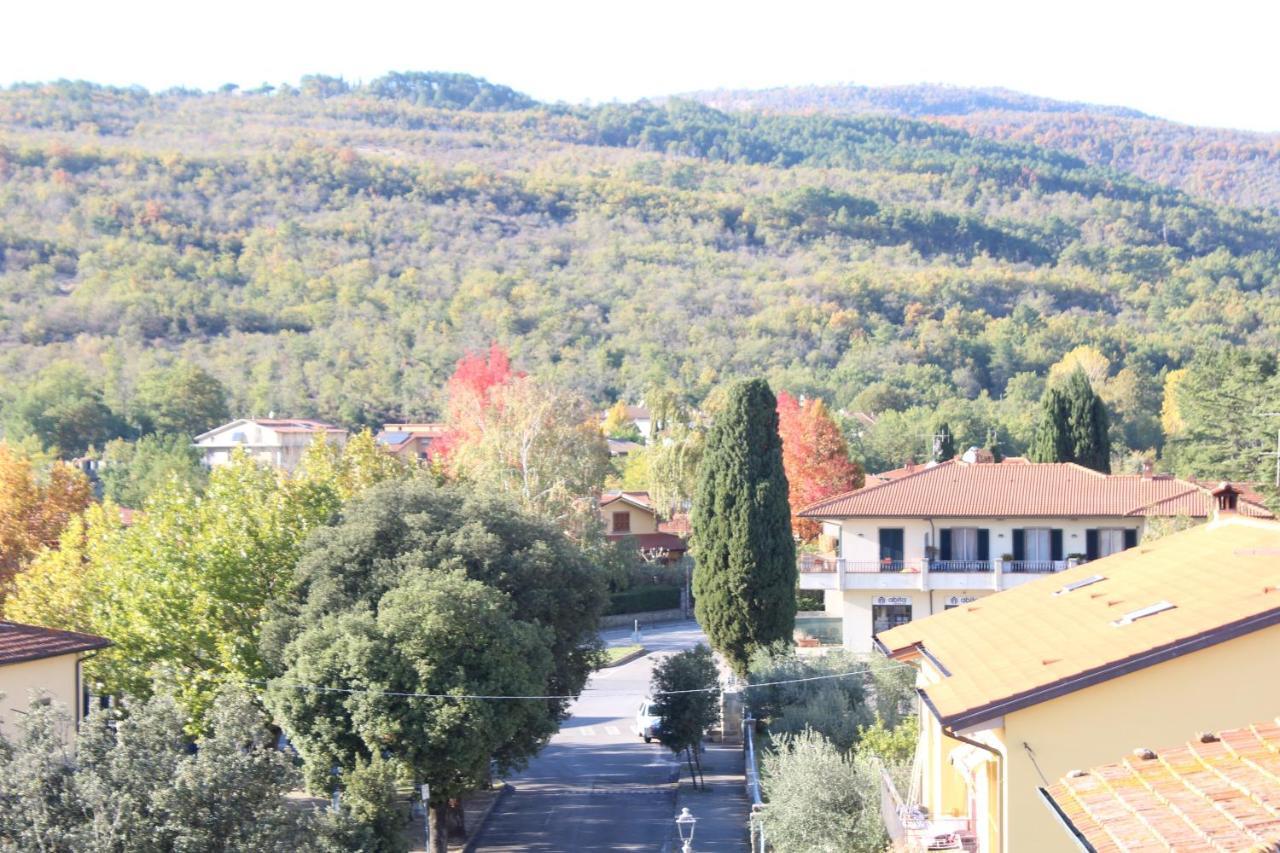 Boutique Hotel Fox'S Inn San Giustino Valdarno Bagian luar foto