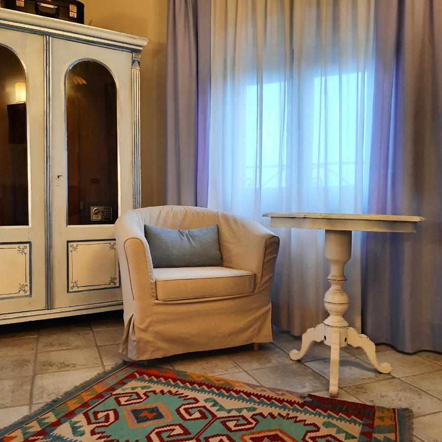 Boutique Hotel Fox'S Inn San Giustino Valdarno Bagian luar foto