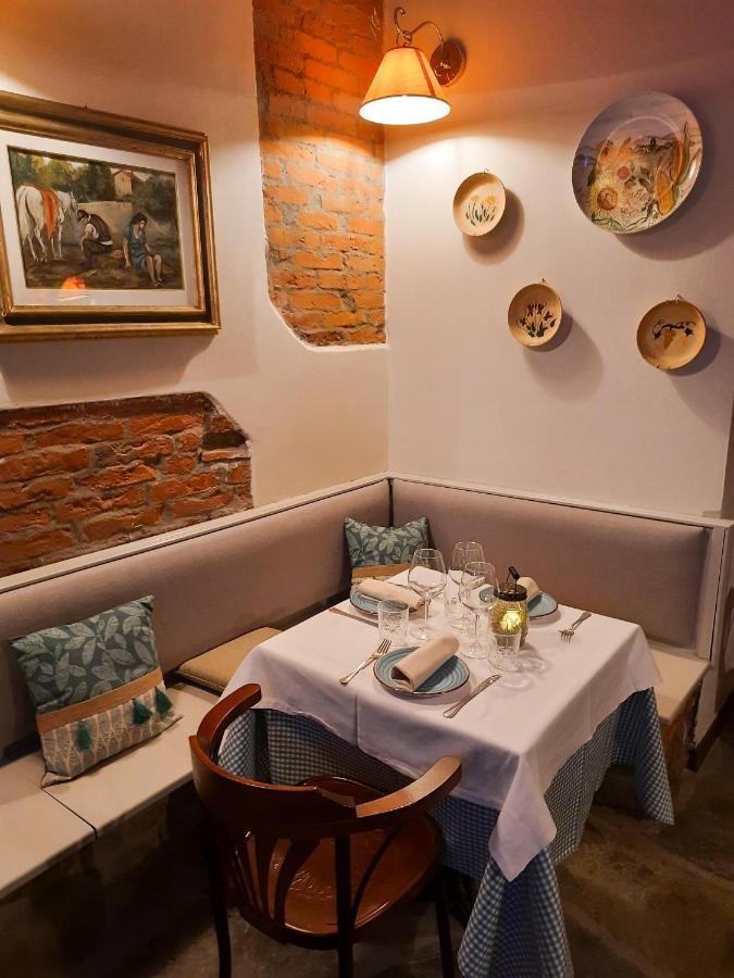 Boutique Hotel Fox'S Inn San Giustino Valdarno Bagian luar foto
