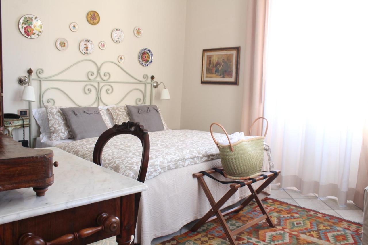 Boutique Hotel Fox'S Inn San Giustino Valdarno Bagian luar foto
