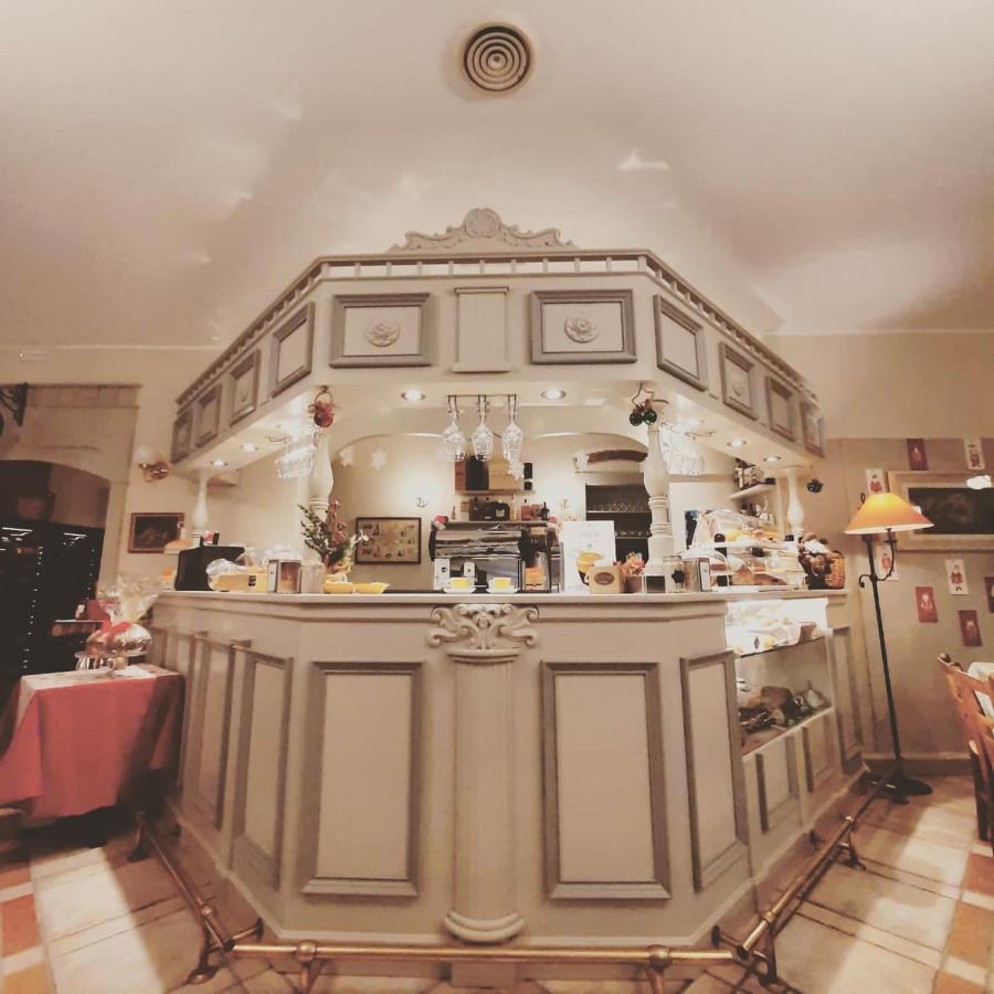 Boutique Hotel Fox'S Inn San Giustino Valdarno Bagian luar foto