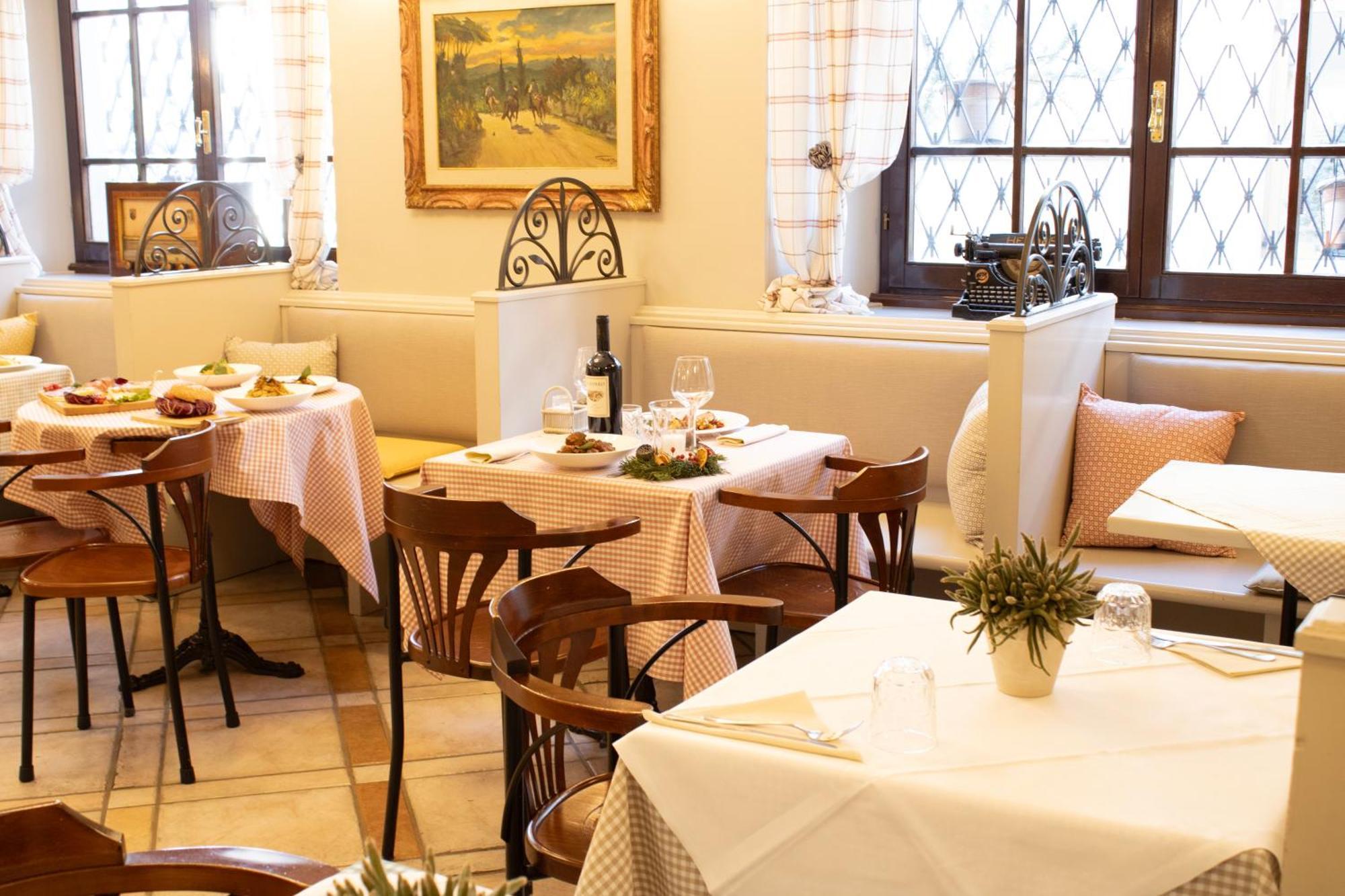 Boutique Hotel Fox'S Inn San Giustino Valdarno Bagian luar foto