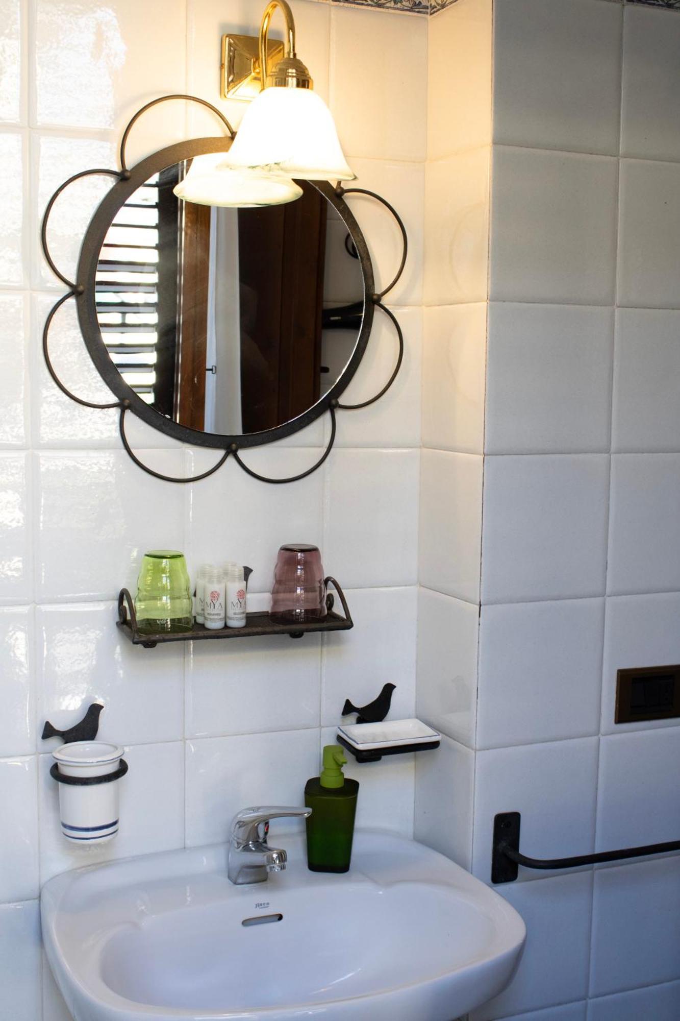 Boutique Hotel Fox'S Inn San Giustino Valdarno Bagian luar foto