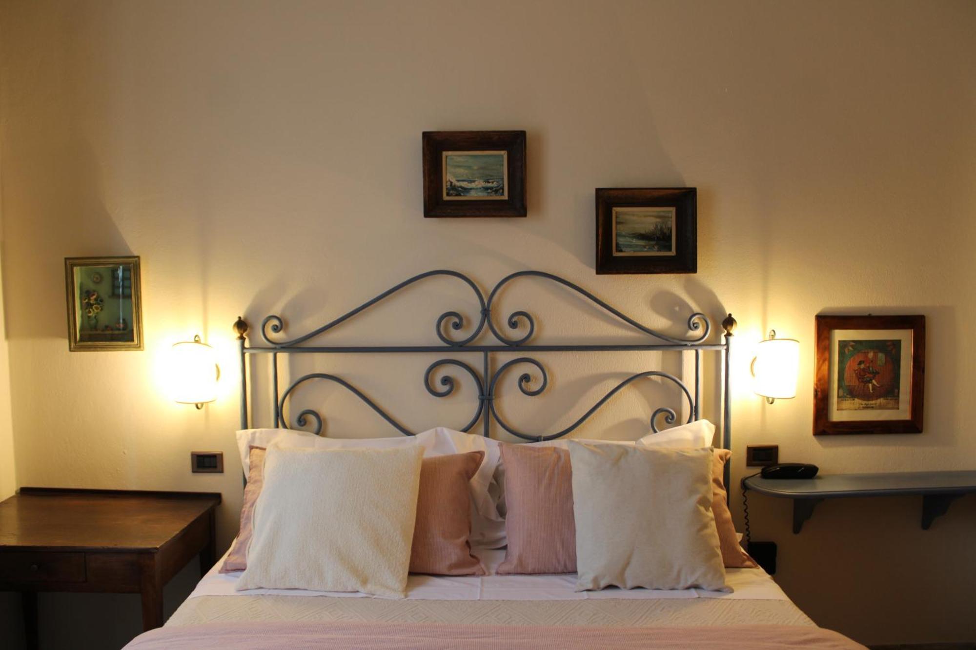 Boutique Hotel Fox'S Inn San Giustino Valdarno Bagian luar foto